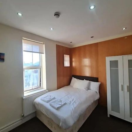 Lovely Bedroom R8 London Eksteriør bilde